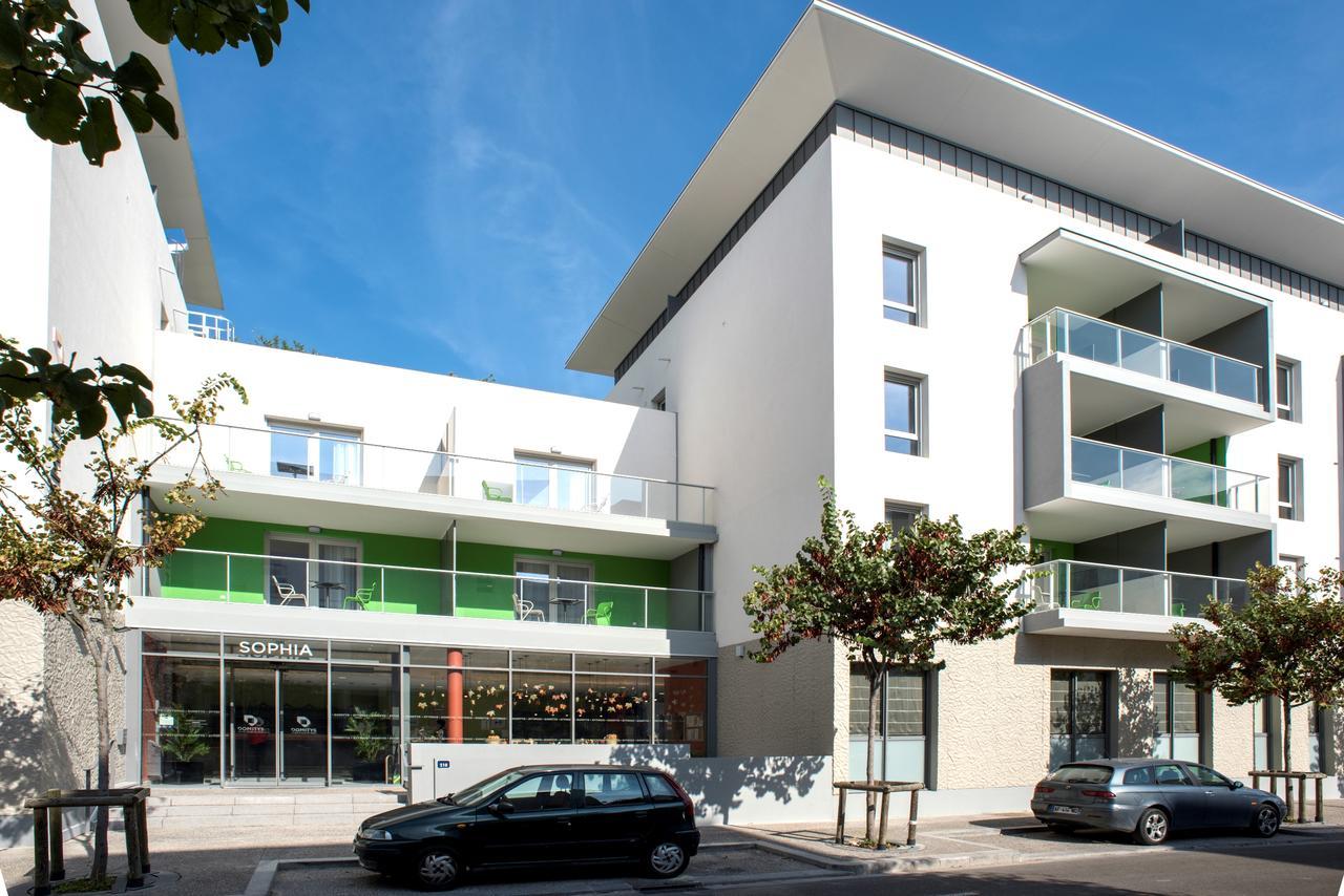 Domitys Sophia Aparthotel Nimes Bagian luar foto
