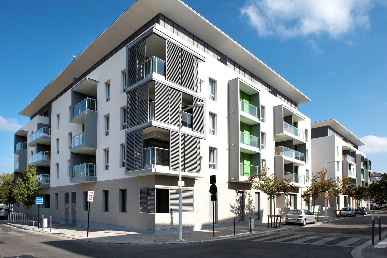 Domitys Sophia Aparthotel Nimes Bagian luar foto